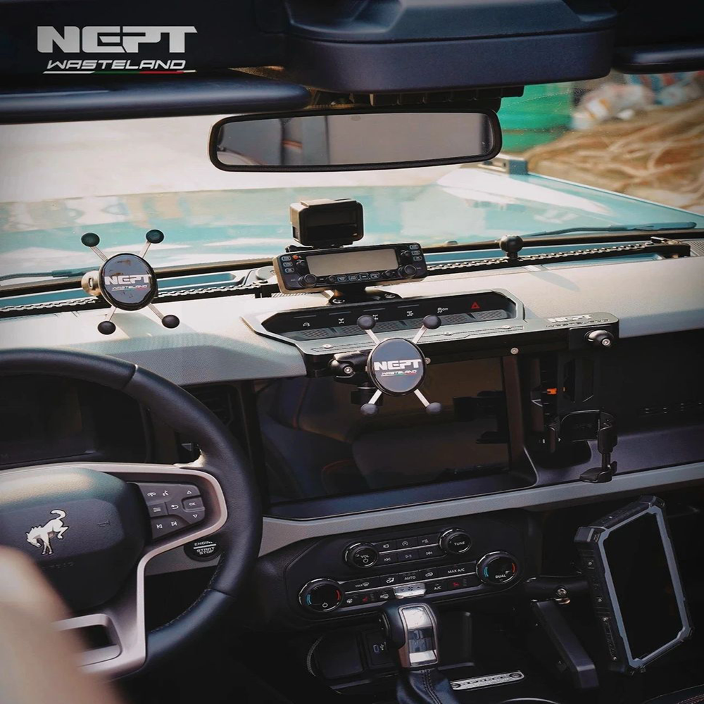 Long guide rail for gadgets in Ford Bronco by NEPT Wasteland