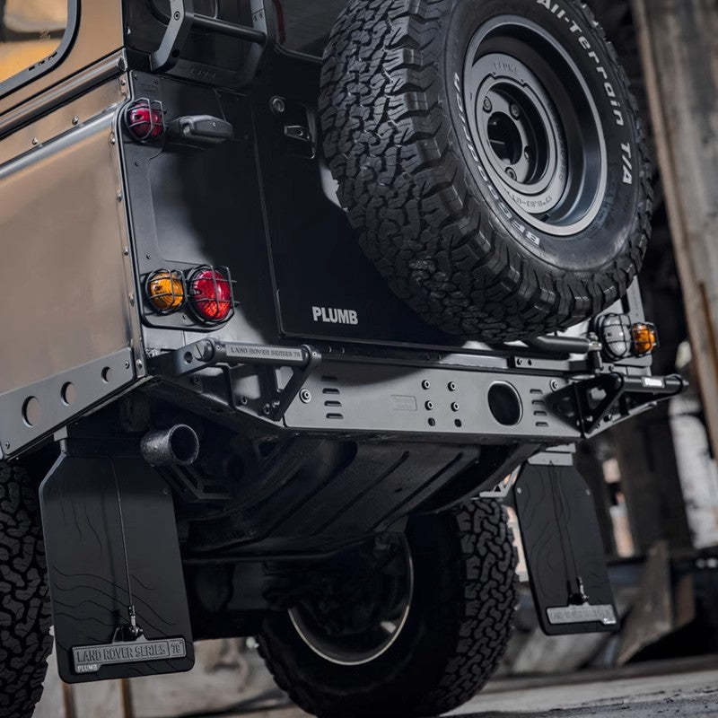 PLUMB rear bumper modification kit for Land Rover Defender old model 90-2016.  Protective anti-collision bumper and rear climbing footstep.