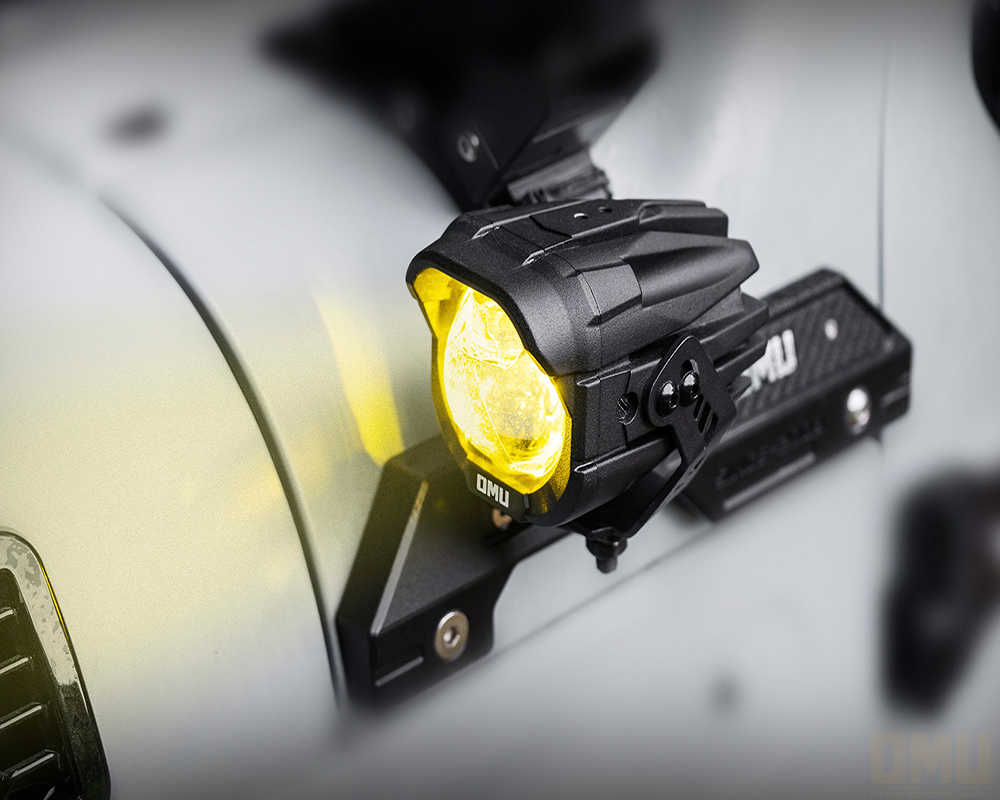 OMU Aluminum High and Low beam A-Pillar Spotlight For Jeep Wrangler