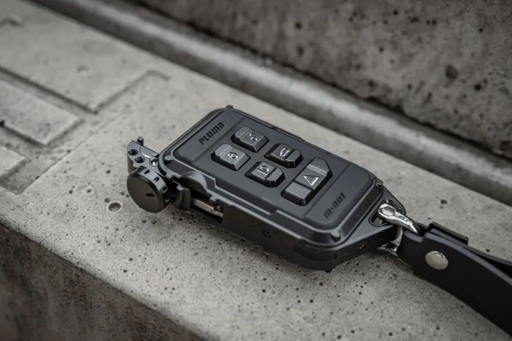 PLUMB "M-one" Series Key Cover for Land Rover