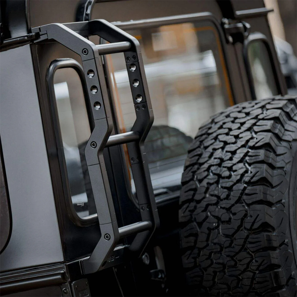 PLUMB Land Rover Classic Defender Series 76 Ladder