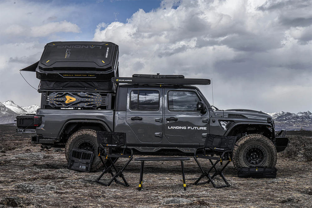 All-season hard shell roof top tent for Jeep, trucks, and SUVs – Arcane Warrior