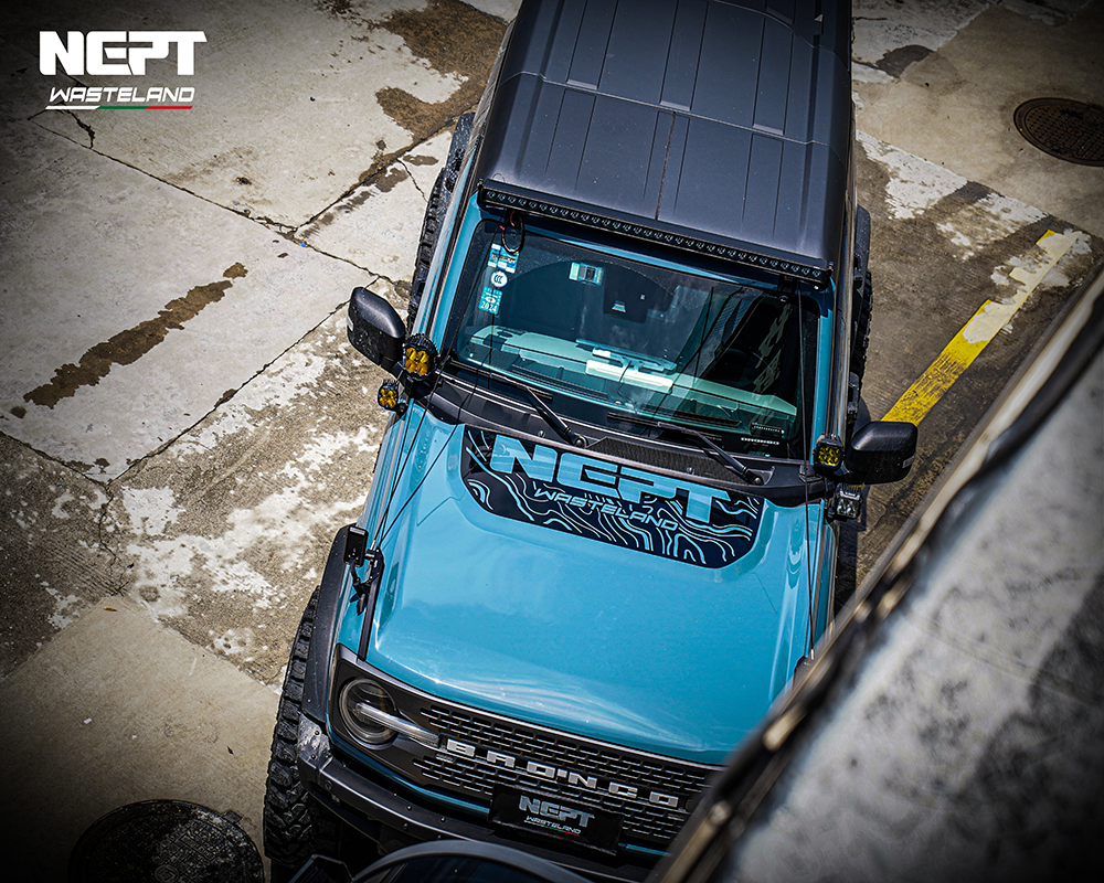 NEPT Wasteland Ford Bronco Roof Spot Light Mount