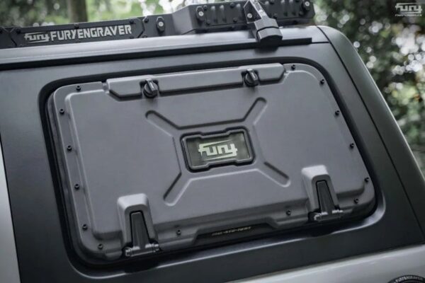 side tool box for jeep wrangler installed